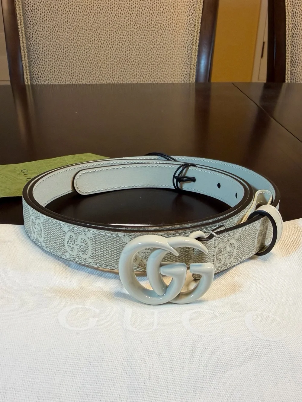 New Gucci GG Logo Buckle Ivory Gray Leather Belt Size 42 / 105 cm Waist 38 - 42 - Picture 2 of 13